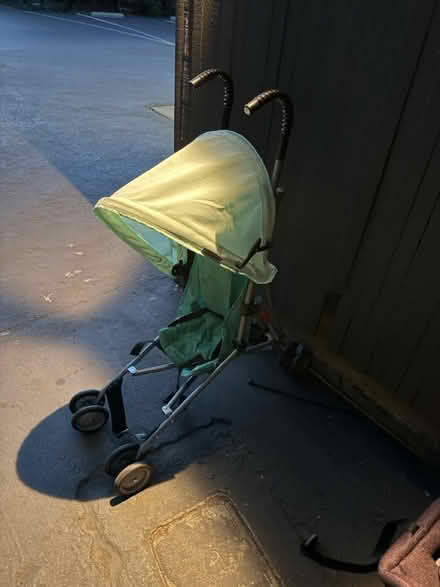 Photo of free Large & small stroller & car seat (1089 West Olive Avenue) #3