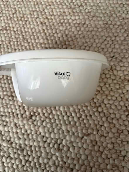 Photo of free Baby Top and Tail Wash Bowl (Islington Green (N1)) #2