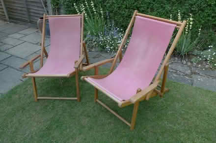 Photo of free Two traditional deckchairs (Wokingham RG41) #2