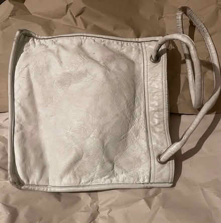 Photo of free Leather handbag- broken strap (Finsbury Park N4) #4