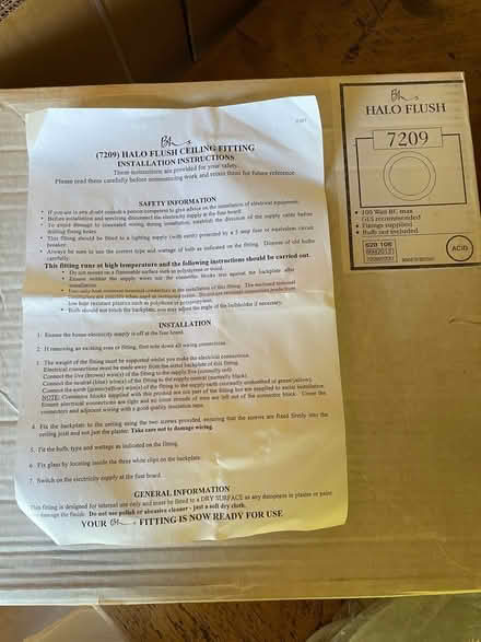 Photo of free Flush ceiling light fitting (Allestree Park DE22) #4