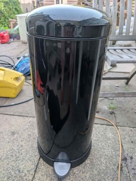 Photo of free Black pedal foot bin (Oughtibridge S35) #1