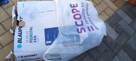 Photo of free 16" Pedestal fan (Plumstead Common SE18) #1