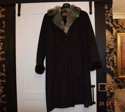 Photo of free size large (Moor Allerton LS17) #1