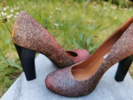 Photo of free Wedding shoes, red (BA2) #1