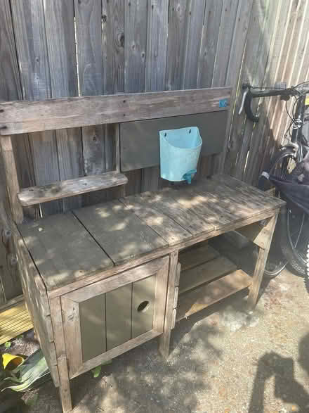 Photo of free Mud kitchen (CR2) #1