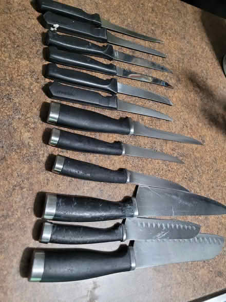 Photo of free Knives (Channel view) #1