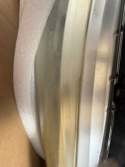 Photo of free 2011 Toyota Sienna Headlights Works (Saugerties ny) #1