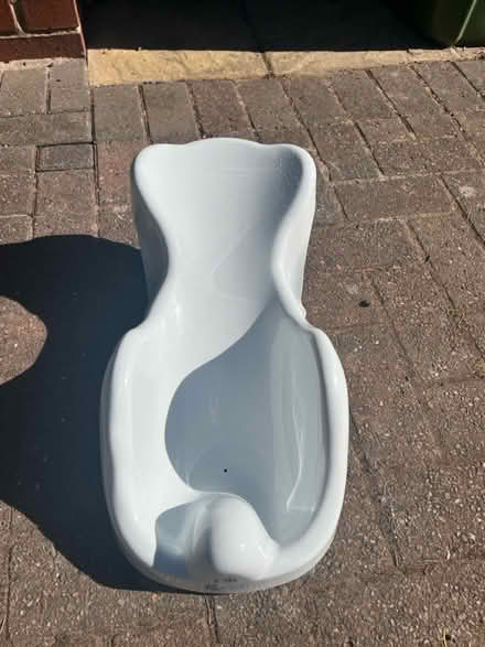 Photo of free Baby bath seat (Solihull b92) #2