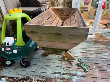 Photo of free garden trough (Rochford SS4) #2
