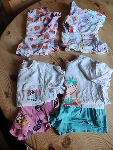 Photo of free Kids t-shirt/shorts pjs (Brockley SE4) #1