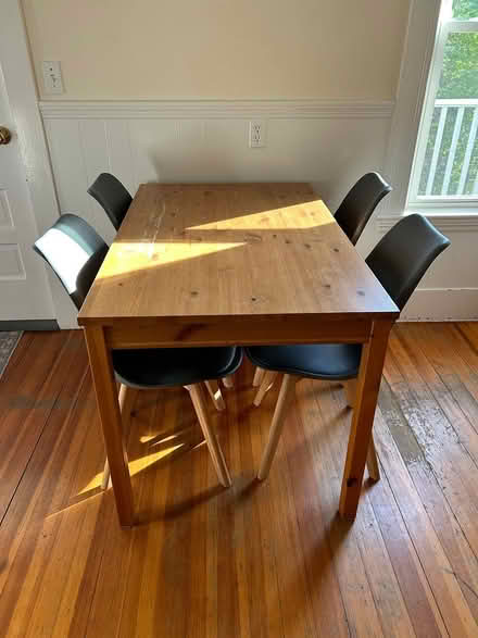 Photo of free kitchen table, 4 chairs (union square somerville) #1