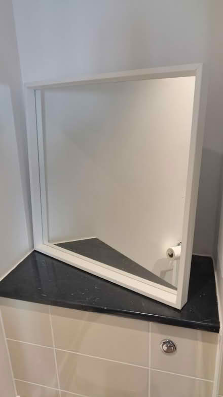 Photo of free Square mirror (Lewisham SE13) #1
