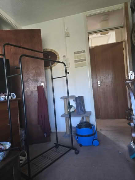 Photo of free Clothes rail (Hp2 4ef) #1