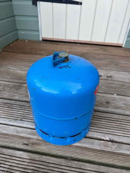 Photo of free Old camping gas bottle (CH62 bromborough) #1