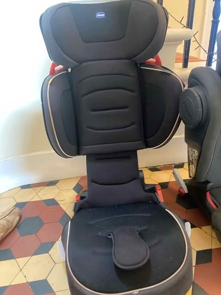 Photo of free 2 Isofix car seats (Mayfield EH9) #1