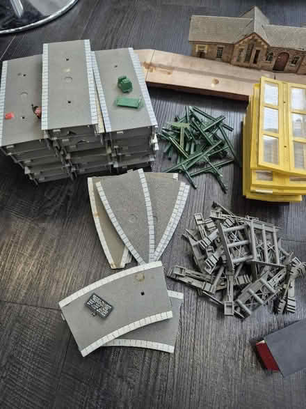 Photo of free Model Railway - OO Gauge Layout accessories (Ellenbrook M28) #2