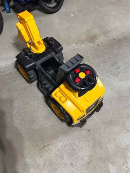Photo of free Toy excavator (Quincy) #1
