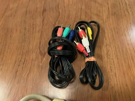 Photo of free Roku with remote and cables (Van Ness Cleveland Park metro) #4