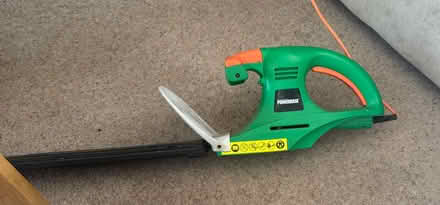 Photo of free Hedge / garden trimmer (Newport Pagnell MK16) #1