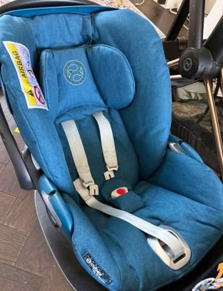 Photo of free Cybex baby bassinet and car seat (W12) #2