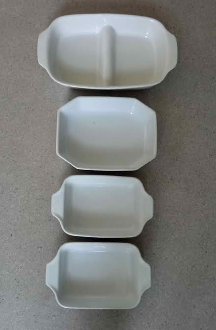 Photo of free Cookware/serving dishes (St Margarets TW1) #1