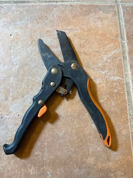 Photo of free Wire cutters or something (L5L 5P5) #1