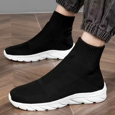 Photo of free sock top sneakers new (Moor Allerton LS17) #1