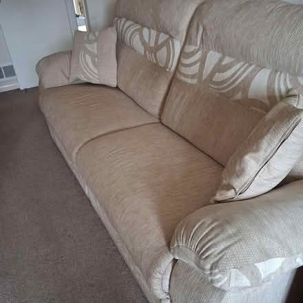 Photo of free Sofa and matching armchair (romsey hants so51 7lw) #2