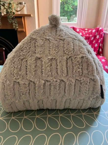 Photo of free Cat Bed (Dorking) #3