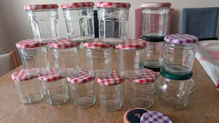 Photo of free Pretty jars (Priestwood RG42) #1