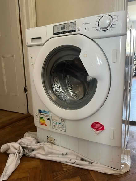 Photo of free Washing machine - broken for parts (bromley BR3) #1