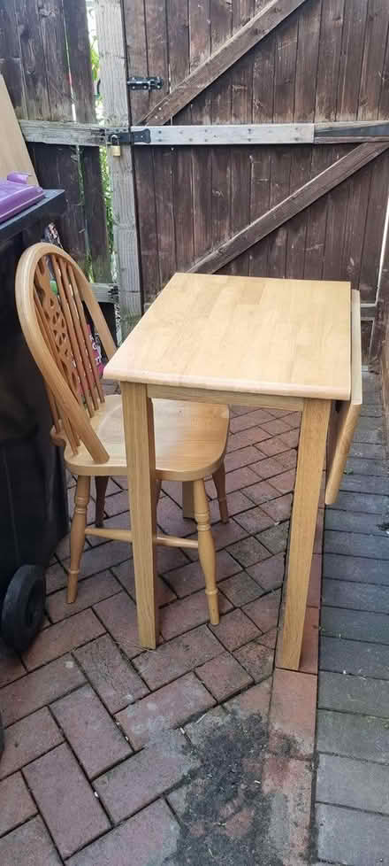 Photo of free Desk and chair (Shrewsbury SY1) #1
