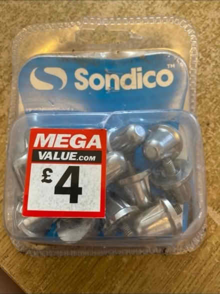 Photo of free Rugby Boots Studs (Cheshunt En8) #1