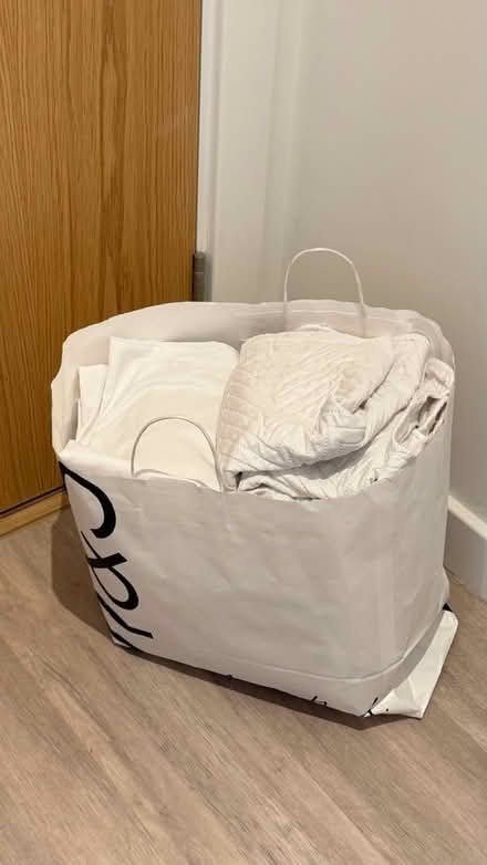 Photo of free white bedding (The Exchange LS12) #1