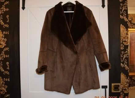 Photo of free size large (Moor Allerton LS17) #1