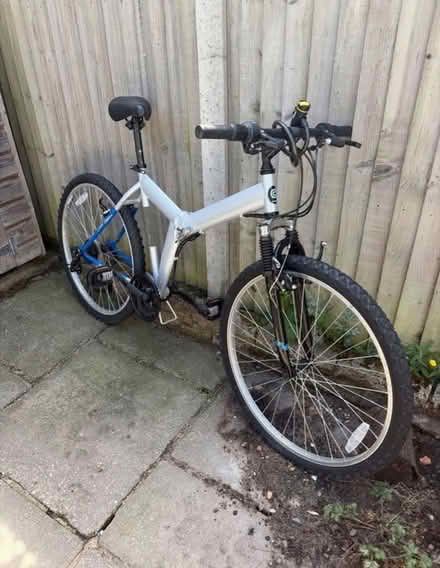 Photo of free Folding bike medium size (WD25) #1