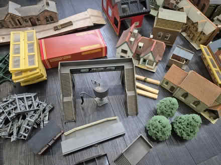 Photo of free Model Railway - OO Gauge Layout accessories (Ellenbrook M28) #3