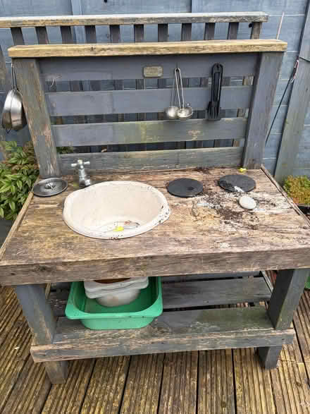 Photo of free Mud kitchen (St leonards TN37) #1