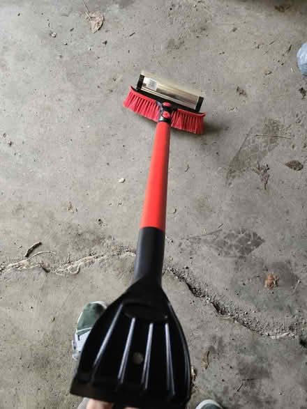 Photo of free Snow scaper (Vanier north) #1