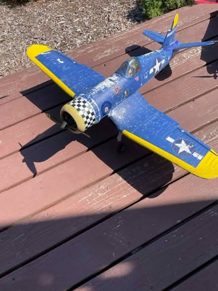 Photo of free Two Older RC Airplanes… (El Granada) #2