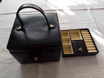 Photo of free Jewelry case (Emsworth PO10) #2