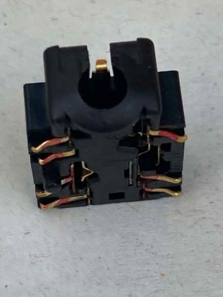 Photo of free Xbox X/S controller headphone connector replacement part (Queen Edith's Ward CB1) #1