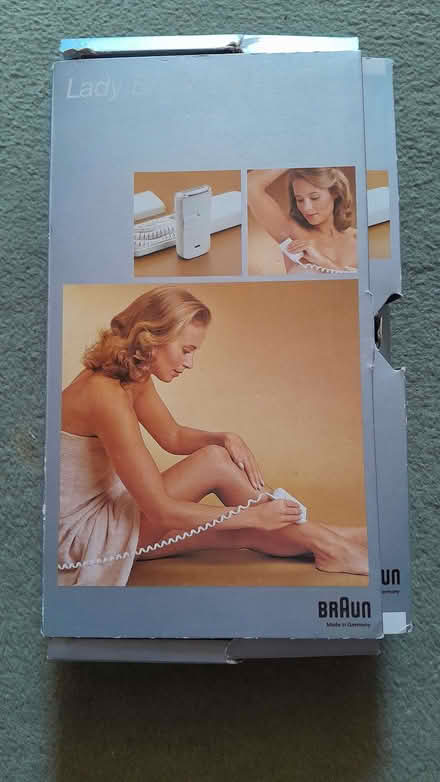 Photo of free Braun ladies shaver (Loughton IG10) #2