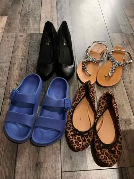 Photo of free Women footwear (Ub60ln) #1