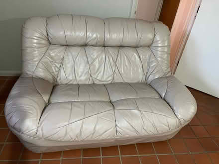 Photo of free Leather Sofa (Great Warley CM13) #1