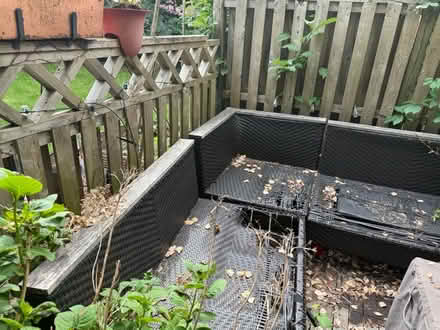Photo of free Outdoor sectional in need of TLC (Prospect Heights) #3