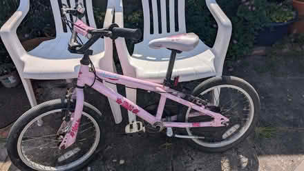 Photo of free Child's bicycle 17" (Priestwood RG42) #2