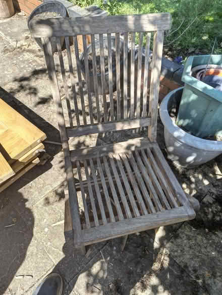 Photo of Outdoor chairs (WV4 parkfields) #1