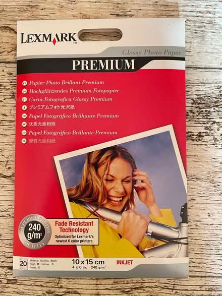 Photo of free photo paper (Hanwell W13) #1